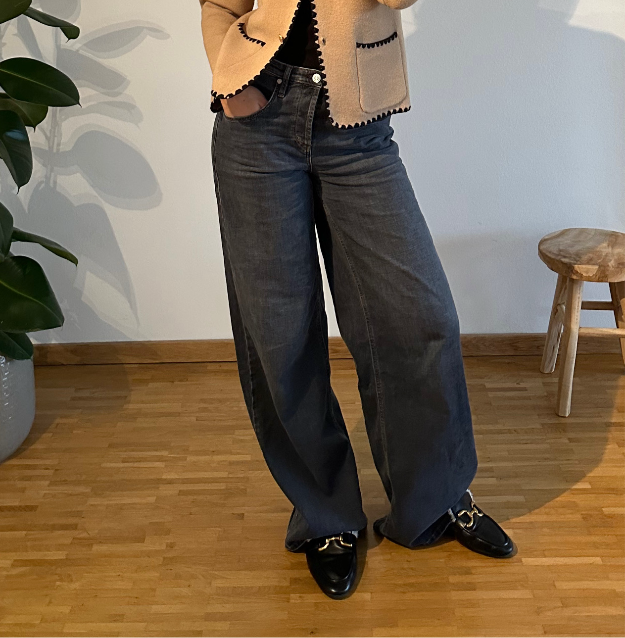 Milano Slipper mit Fell und Metallschnalle